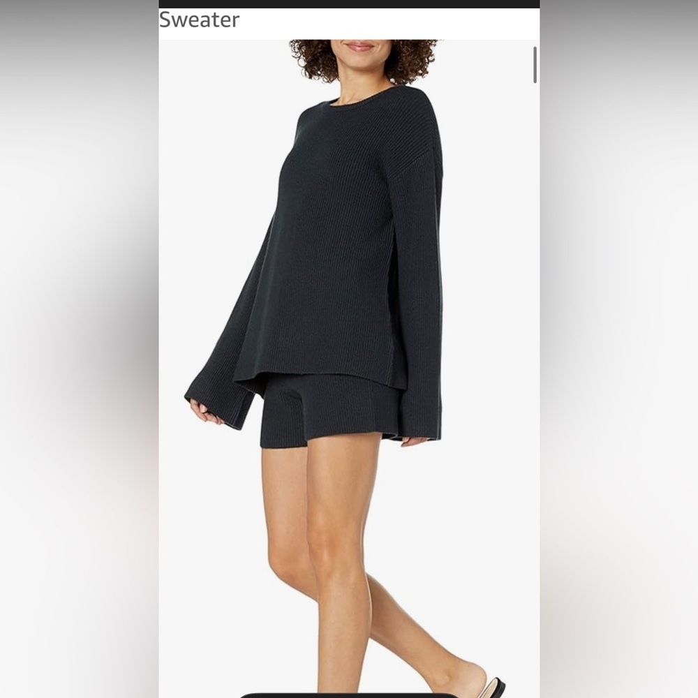 The Drop Women's Black Back Slit Ribbed Tunic Sweater